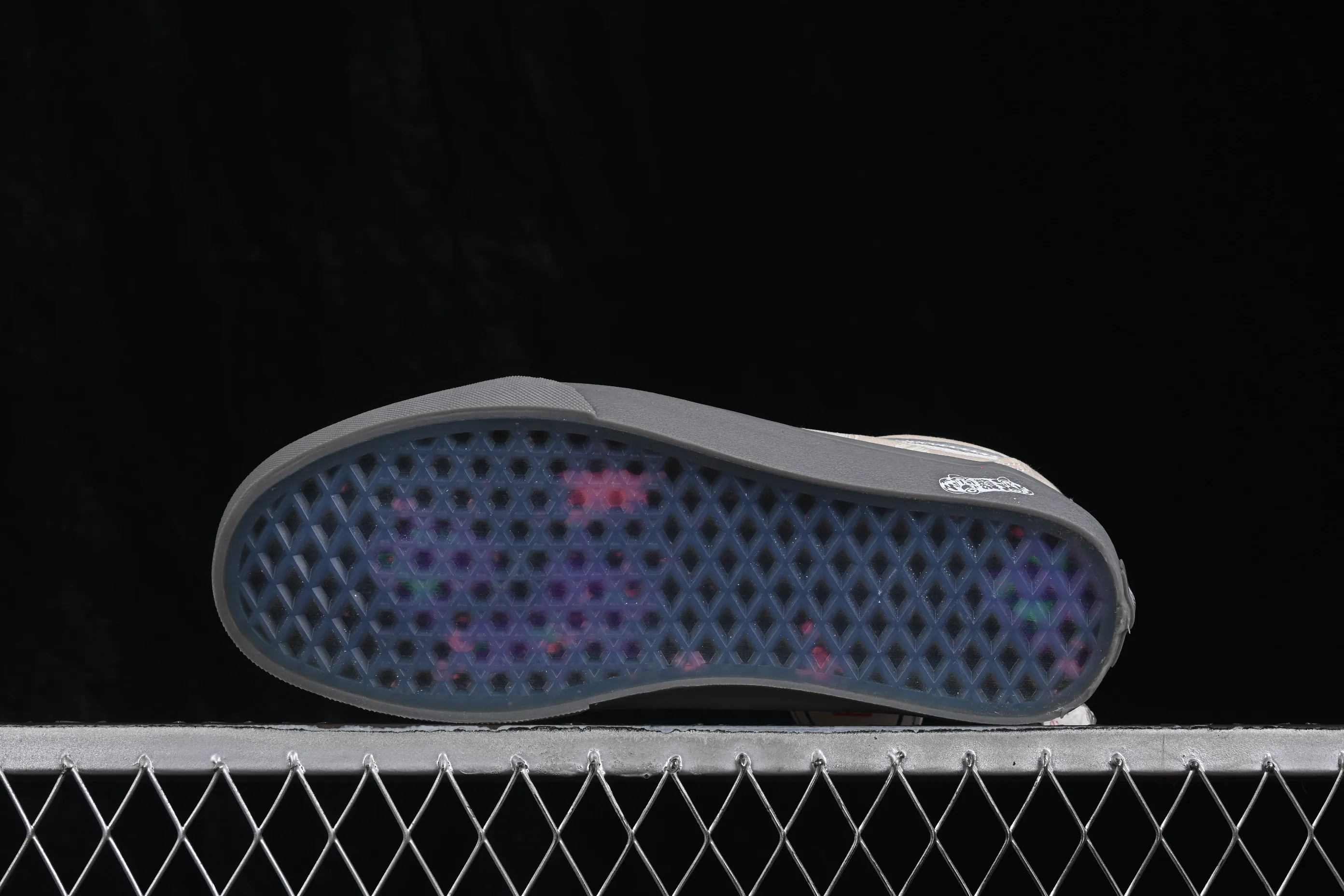 All categories Vans Vans series Vans Low Vans low-top Vans Authentic Vans limited low-top casual skateboard shoes VN000EGAQ3F
